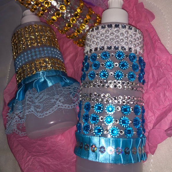 Cleaning bottles 💕It’s called a istinja Bottle - Picture 1 of 1